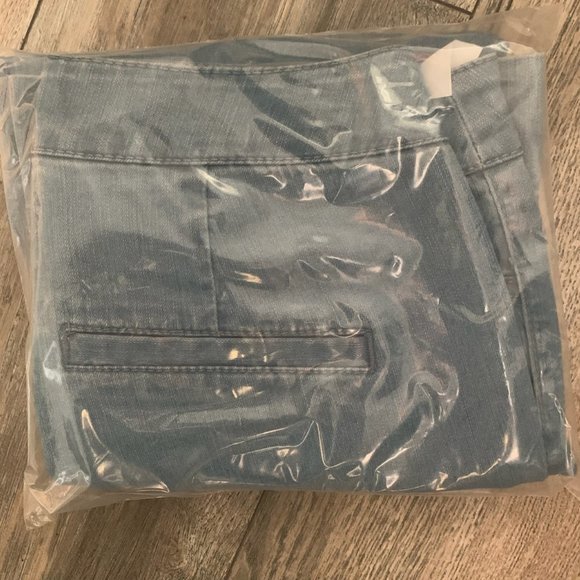 NWT C. WONDER DENIM BOOT CUT FLY FRONT JEANS 0 - Picture 11 of 11